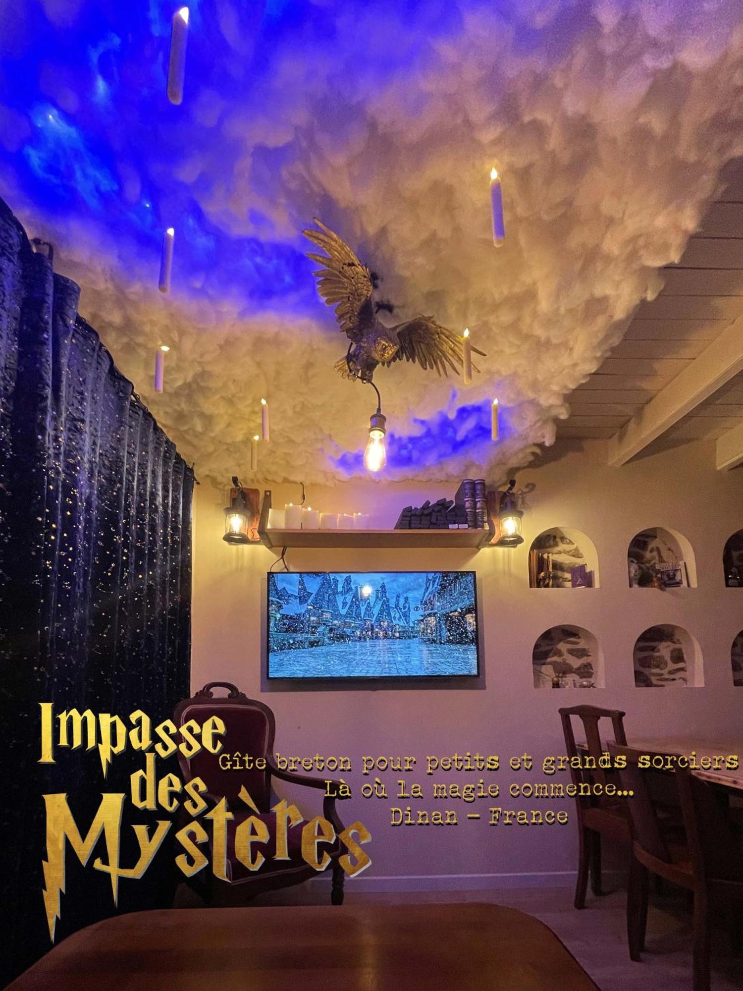 Impasse Des Mysteres - La Maison Des Sorciers Lehon/Dinan Kültér fotó